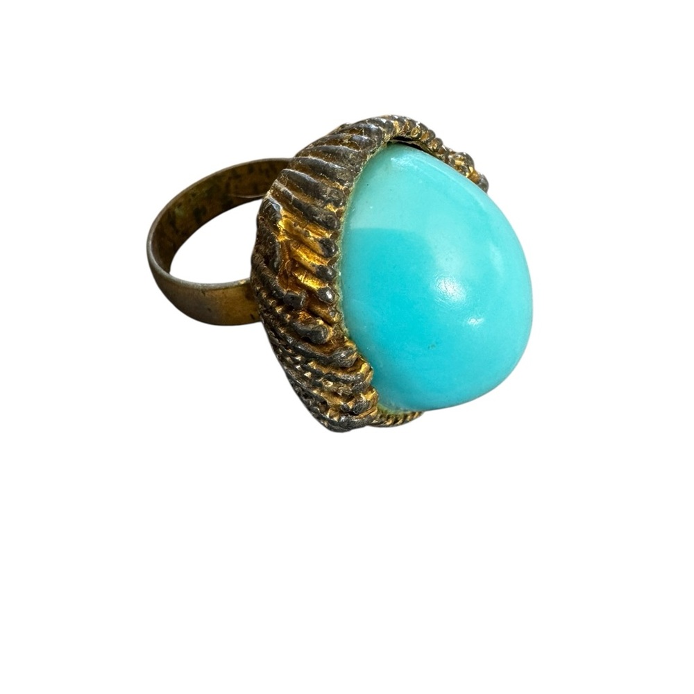 Cocktail Ring with Turquoise Cabochon adjustable “Turquoise “? Native? 1930’s